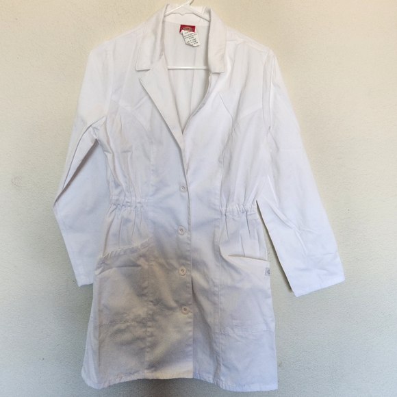 Dickies updated missy fit lab coat white pockets style 84402-34" sz XS GUC scrub - Picture 2 of 16